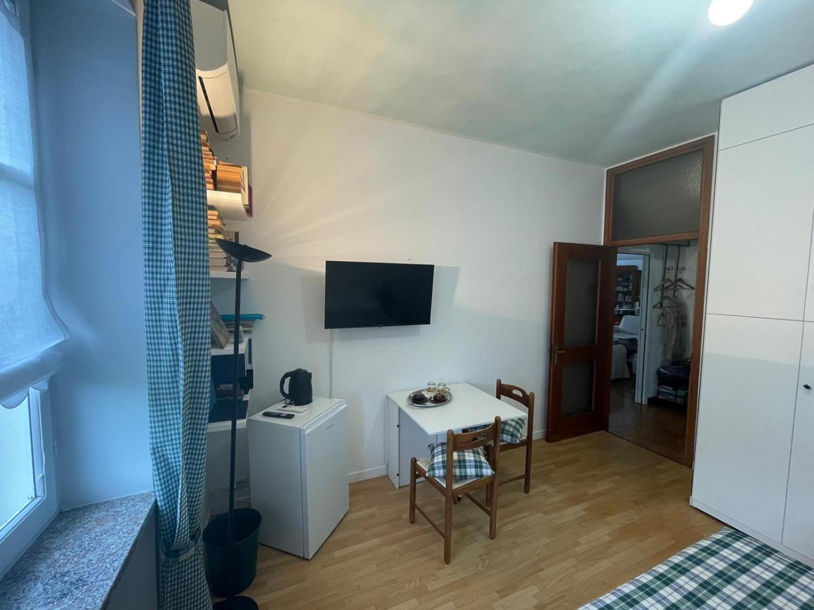 B&B Marilena Guanzate 外观 照片